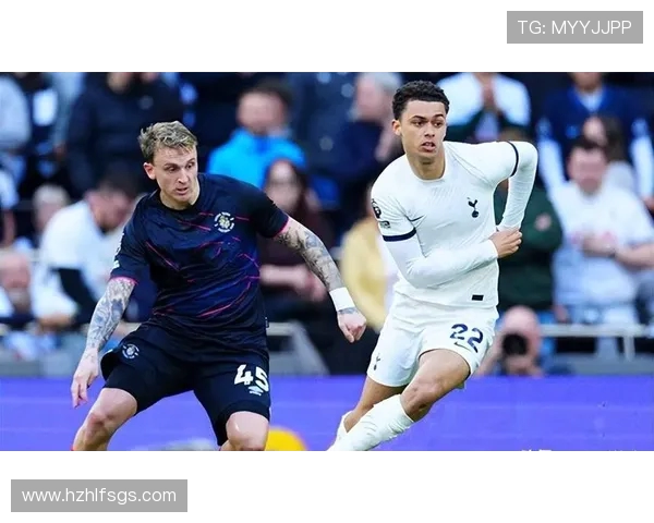 热刺主场迎战西汉姆,力争延续英超连胜纪录,焦点对决一触即发 热刺主场迎战西汉姆,力争延续英超连胜纪录,焦点对决一触即发