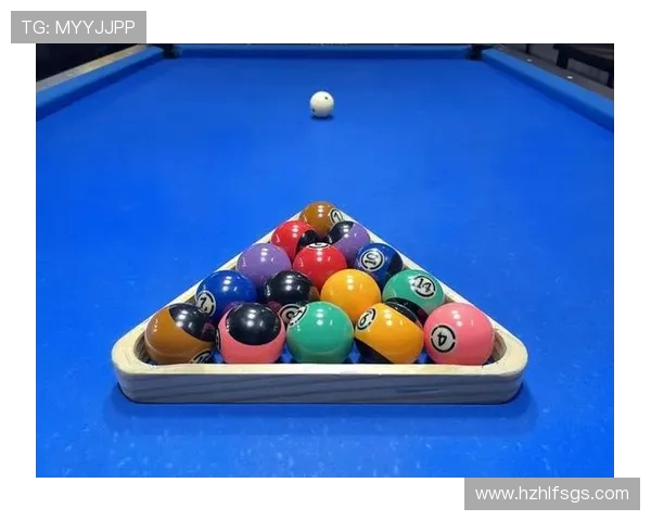 台球技巧与策略全解析:从入门到进阶的全面指导 台球技巧与策略全解析:从入门到进阶的全面指导