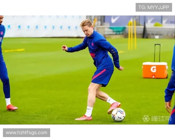 弗伦基德容掌控中场节奏展现荷兰足球智慧与巴塞罗那核心价值