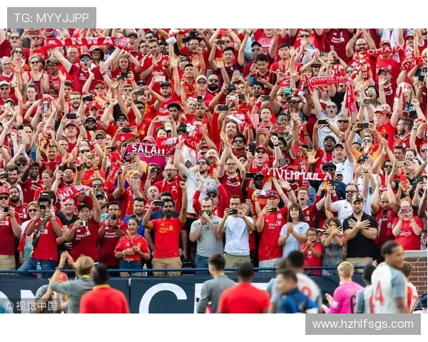 2013年英超经典对决利物浦与曼联的激烈较量回顾